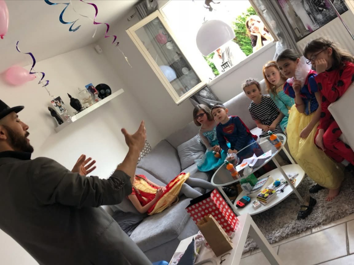 Magicien anniversaire enfant Val d'Oise - Spectacle interactif